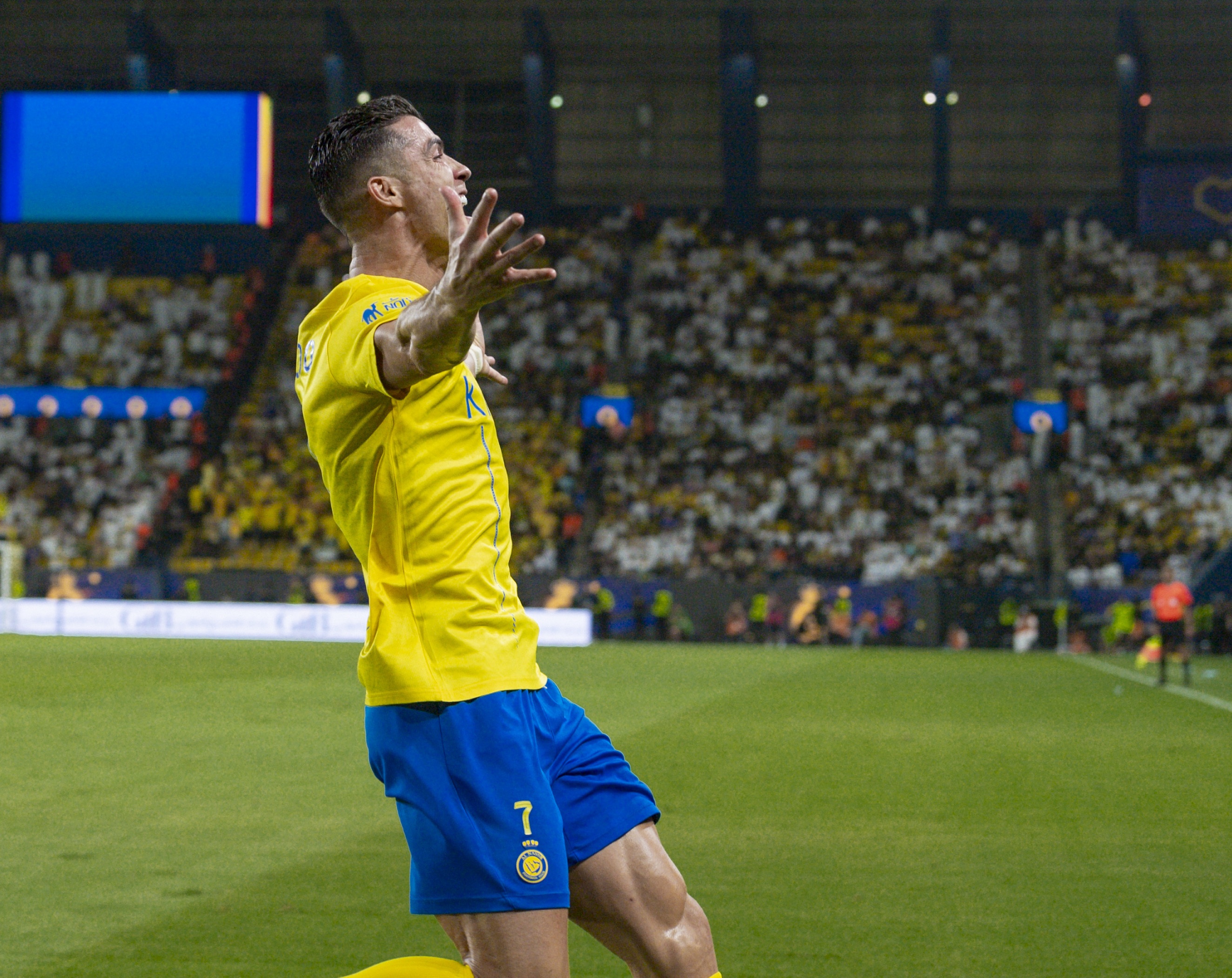 葡萄牙球员破门，巴塞赢得胜利